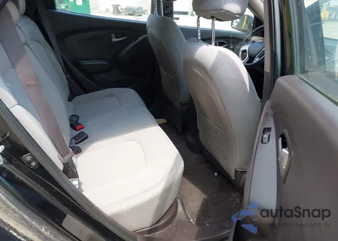 2010 Hyundai Tucson Gls from USA, damaged, VIN KM8JT3AC2AU073432